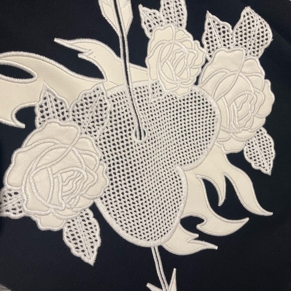 New with tag😛 Brand New Idle Sale Non Refundable - Picture 4 of 6